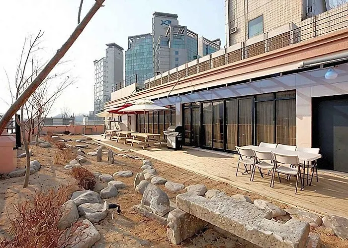 Seocho Yuwon Nambu Terminal * Seoul